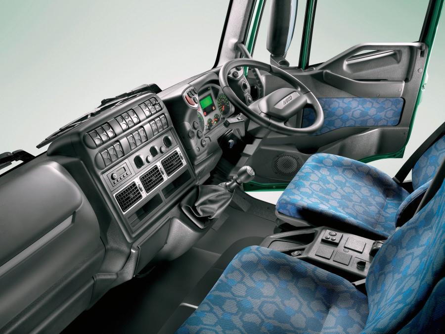  Iveco EuroCargo 2003 года  (фото 2 из 12)